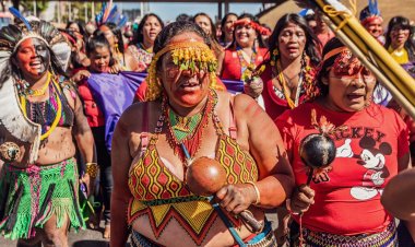 Indígenas e quebradeiras de coco são destaques na Marcha das Margaridas