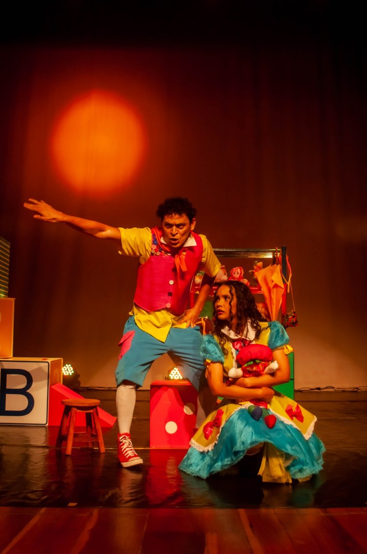 Fábulas no Teatro João Paulo II