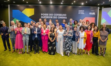 Ministra da Cultura empossa novo Conselho Superior do Cinema
