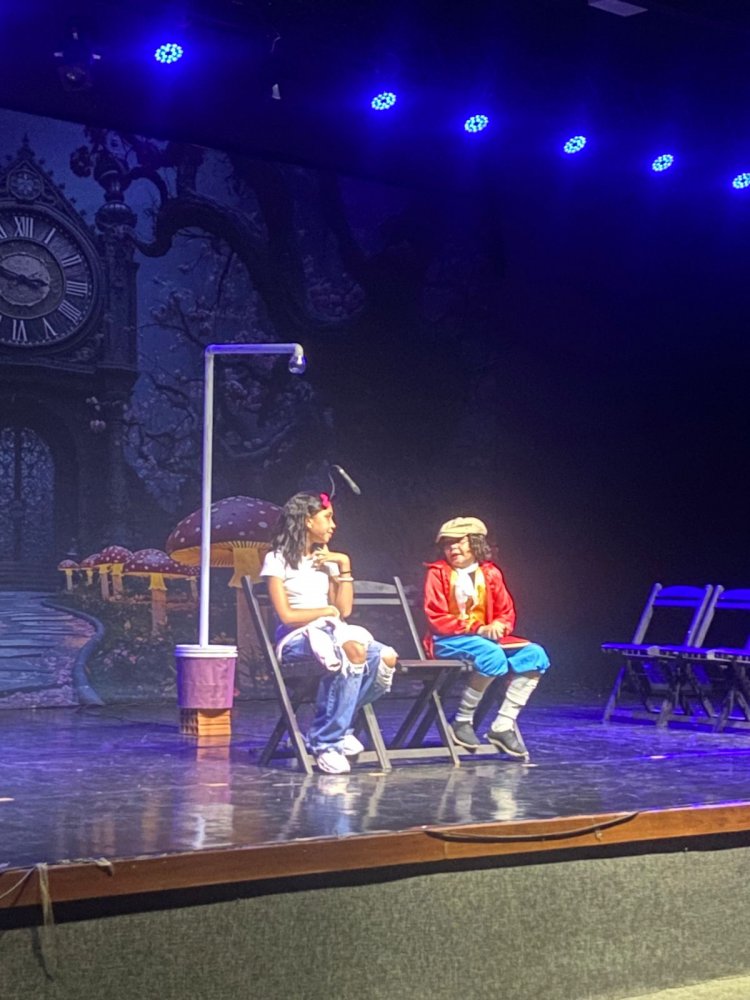 Encerramento das Oficinas do Teatro Barítono Raimundo Pereira emociona comunidade do Jacinta Andrade
